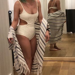 *SALE* White lace cutout swimsuit